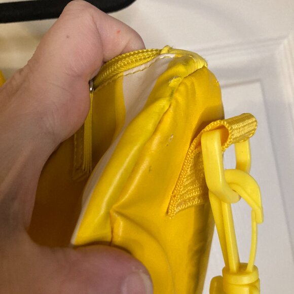 Disney Store Cooler Bag Mickey Mouse Lemon Wedge Large Summer Fun 20" Wide - Picture 14 of 15